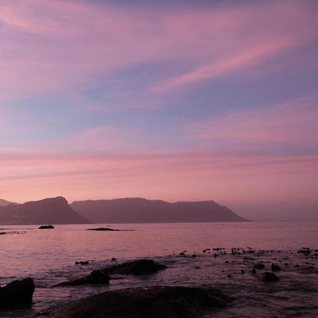 Penguin Haven . Luxury 2 Bedroom, Boulders Beach. Cape Town Bagian luar foto